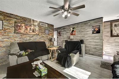 7911 Kendalia Drive, Houston, TX 77036 - Photo 9