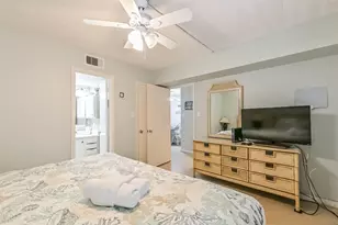 7310 Seawall Blvd, Galveston, TX 77551 - Photo 33