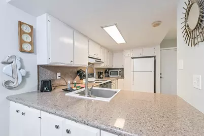 7310 Seawall Boulevard #907, Galveston, TX 77551 - Photo 23