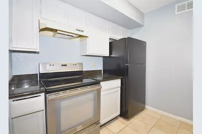 2120 El Paseo Street #108, Houston, TX 77054 - Photo 11