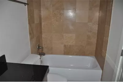 510 Lovett Boulevard #201, Houston, TX 77006 - Photo 9