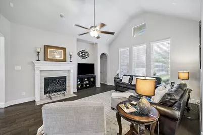 19 Peace Tree Way, Tomball, TX 77375 - Photo 15