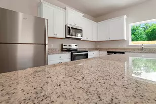 8130 Vanilla Orchid Dr, Houston, TX 77016 - Photo 7