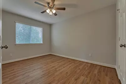 71 W Artist Grove Place, The Woodlands, TX 77382 - Photo 31