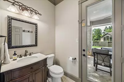 25 Club Oak Court, Kingwood, TX 77339 - Photo 15