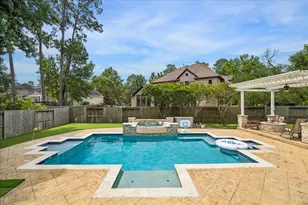 25 Club Oak Ct, Kingwood, TX 77339 - Photo 29