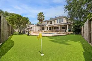 25 Club Oak Ct, Kingwood, TX 77339 - Photo 33