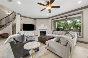 25 Club Oak Ct, Kingwood, TX 77339 - Photo 9
