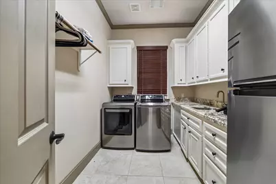 25 Club Oak Court, Kingwood, TX 77339 - Photo 29