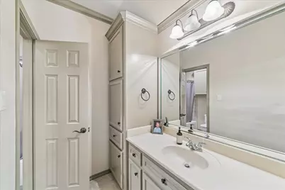 25 Club Oak Court, Kingwood, TX 77339 - Photo 23