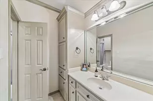 25 Club Oak Ct, Kingwood, TX 77339 - Photo 23