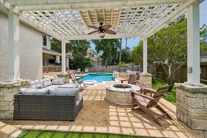 25 Club Oak Court, Kingwood, TX 77339 - Photo 35