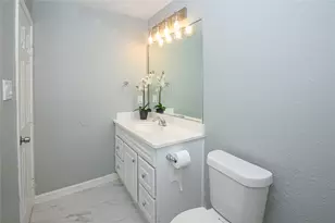 7206 La Granada Dr, Houston, TX 77083 - Photo 23