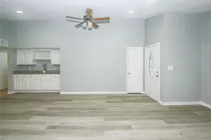 7206 La Granada Dr, Houston, TX 77083 - Photo 11