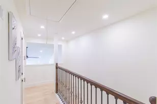 727 Bunker Hill Rd, Houston, TX 77024 - Photo 21