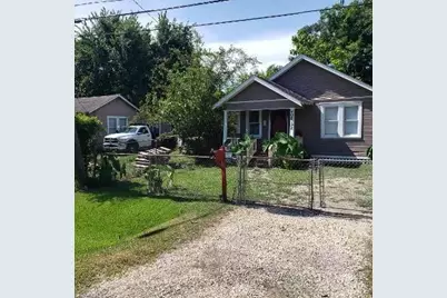 408,408-1/2 Robert Lee, Houston, TX 77009 - Photo 3