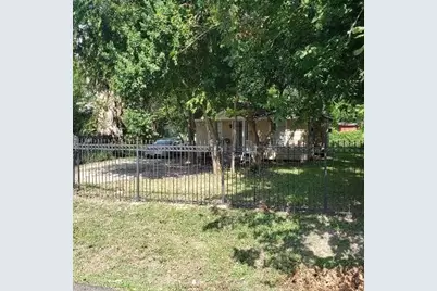 408,408-1/2 Robert Lee, Houston, TX 77009 - Photo 13