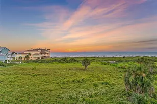 14458 Spyglass Cir, Galveston, TX 77554 - Photo 13
