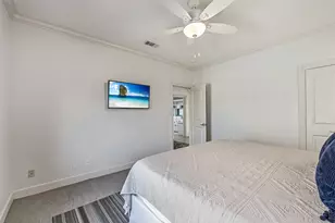 14458 Spyglass Cir, Galveston, TX 77554 - Photo 41