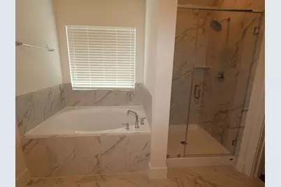 2119 Lone Bronco Boulevard, Rosenberg, TX 77471 - Photo 9