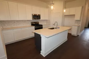 2119 Lone Bronco Blvd, Rosenberg, TX 77471 - Photo 3