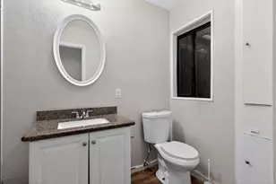 315 Acacia St, Lake Jackson, TX 77566 - Photo 15