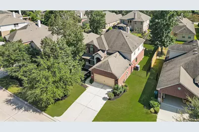 27 Hearthwick Road, Tomball, TX 77375 - Photo 3