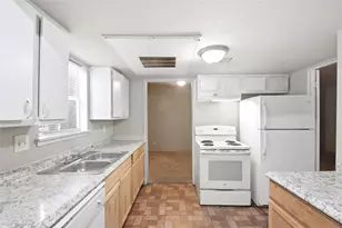 6200 W Tidwell Rd, Houston, TX 77092 - Photo 13