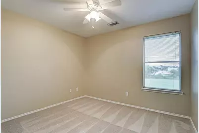 281 Brandy Ridge, Dickinson, TX 77539 - Photo 5