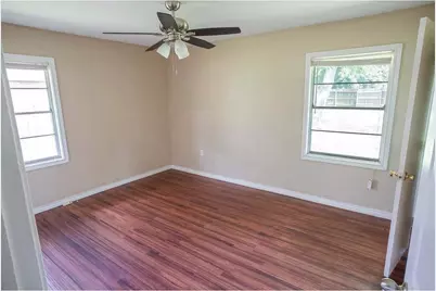 117 Lazy Lane, Lake Jackson, TX 77566 - Photo 11
