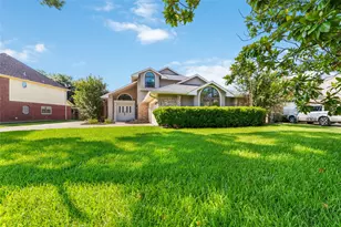 13103 Wickersham Ln, Houston, TX 77077 - Photo 3