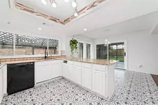 13103 Wickersham Ln, Houston, TX 77077 - Photo 17