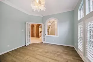 34 N Lansdowne Cir, The Woodlands, TX 77382 - Photo 11
