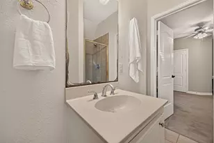 211 April Waters Dr W, Conroe, TX 77356 - Photo 25