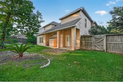 211 April Waters Drive W, Conroe, TX 77356 - Photo 47