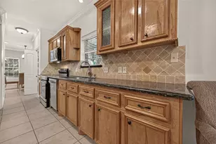 211 April Waters Dr W, Conroe, TX 77356 - Photo 15