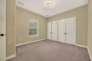 211 April Waters Dr W, Conroe, TX 77356 - Photo 33