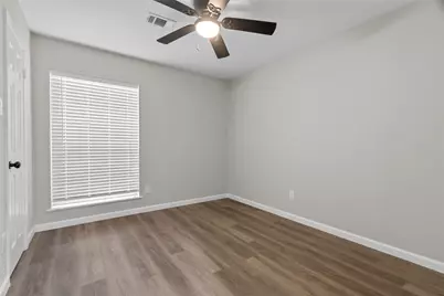8826 Tanager Street, Houston, TX 77036 - Photo 17