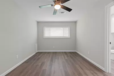 8826 Tanager Street, Houston, TX 77036 - Photo 11