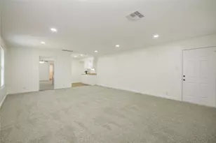 203 Old Angleton Rd, Lake Jackson, TX 77566 - Photo 19