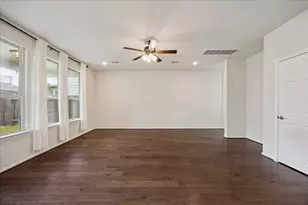 3413 Ovids Orchard Dr, Houston, TX 77025 - Photo 7