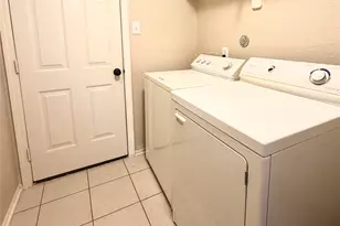 16606 Cold Harbor Ln, Houston, TX 77083 - Photo 11