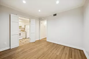 449 N Post Oak Ln, Houston, TX 77024 - Photo 5