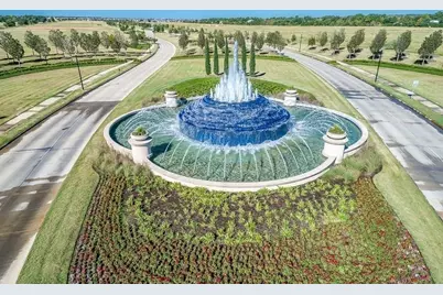 30743 Wicklow Gardens Dr Drive, Fulshear, TX 77441 - Photo 25