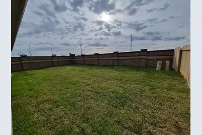 30743 Wicklow Gardens Dr Drive, Fulshear, TX 77441 - Photo 23