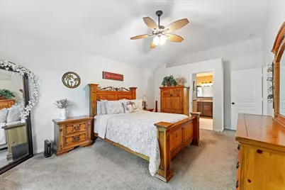 50 N Hollylaurel Circle, The Woodlands, TX 77382 - Photo 23