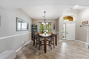 50 N Holly Laurel Cir, The Woodlands, TX 77382 - Photo 5