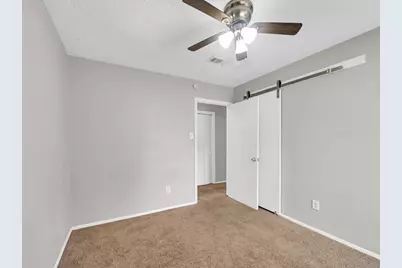 8406 Daycoach Lane Lane, Houston, TX 77064 - Photo 15