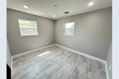 12703 W Hardy Road, Houston, TX 77037 - Photo 19