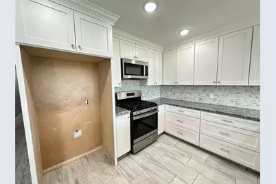 12703 W Hardy Road, Houston, TX 77037 - Photo 9